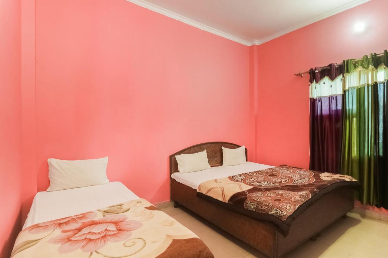 SPOT ON 61434 Sabri Barkat Hotel Roorkee Bagian luar foto