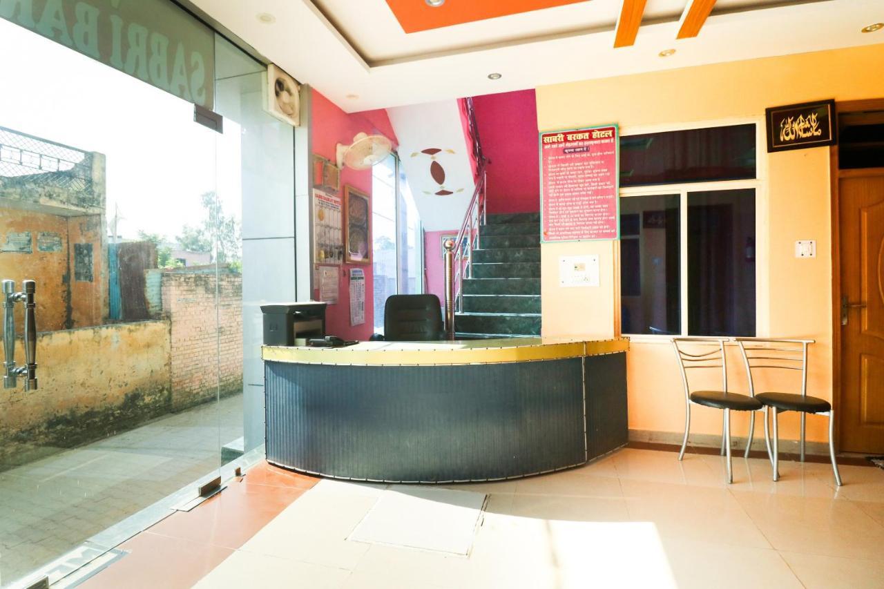 SPOT ON 61434 Sabri Barkat Hotel Roorkee Bagian luar foto
